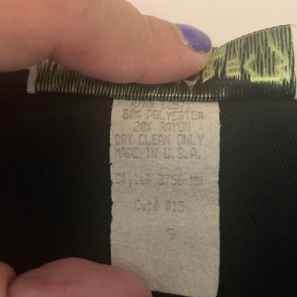 Vintage Necessary Objects miniskirt (size 9) - Picture 4 of 6